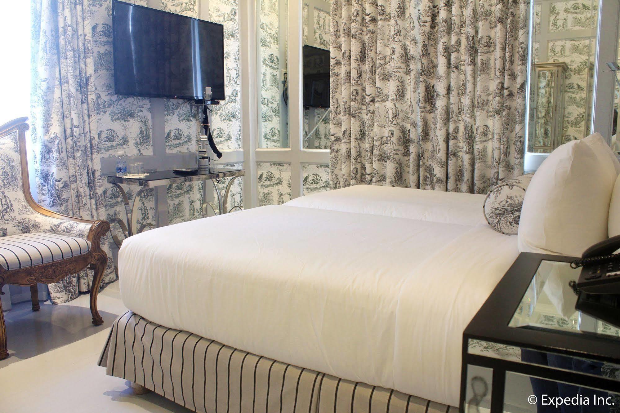 באגויו Kamiseta Hotel מראה חיצוני תמונה